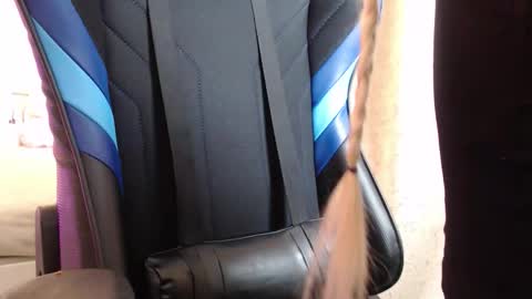 Nika online show from 11-04-25, 09:19