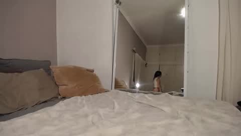 Iara online show from 03-03-25, 10:52