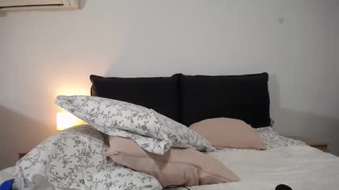 Iara online show from 10-03-25, 09:56