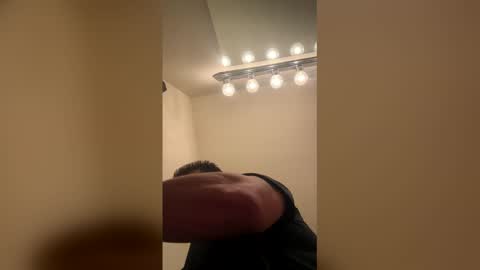 Snapshot of doodlez224472 chatting on 12-23-25, 08:34 doodlez224472 online show from 12-23-25, 08:34