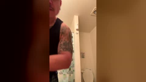 doodlez224472 online show from 03-18-26, 06:44