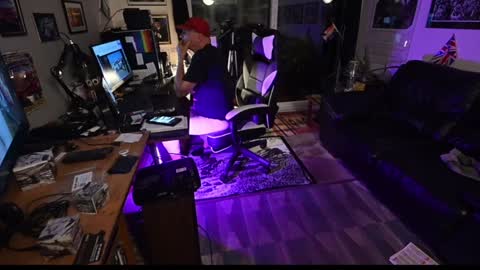 dopeleaf2 online show from 12-01-24, 09:26