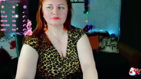 Snapshot of doraross chatting on 12-13-24, 03:21 Dora online show from 12-13-24, 03:21