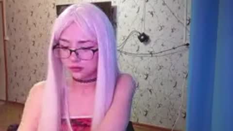 Snapshot of doretharuschak chatting on 06-21-26, 12:19 Aimi online show from 06-21-26, 12:19