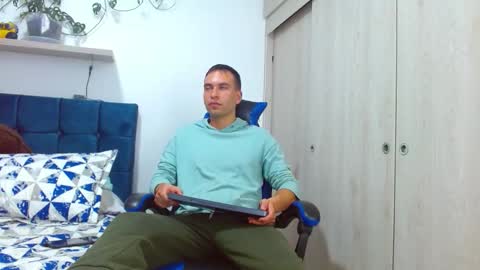 Snapshot of dorian_h chatting on 03-26-26, 07:52 dorian_h online show from 03-26-26, 07:52