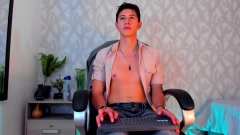 dorian_mystery online show from 01-18-25, 05:20