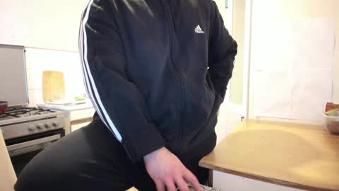 menu  below online show from 01-11-25, 11:23