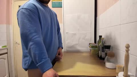 menu  below online show from 03-06-25, 08:16