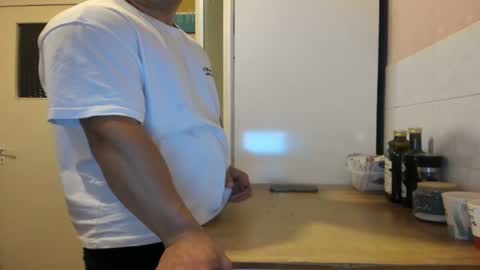 Snapshot of doriancretu95 chatting on 07-03-26, 06:47 menu below online show from 07-03-26, 06:47