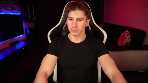 Dorian Reyes online show from 12-29-24, 11:29