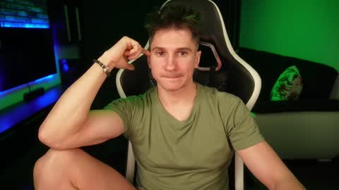 Dorian Reyes online show from 01-02-25, 02:00