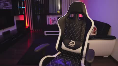 Snapshot of dorianreyes chatting on 02-21-26, 02:01 Dorian Reyes online show from 02-21-26, 02:01