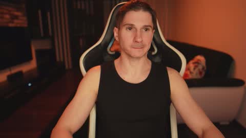 Snapshot of dorianreyes chatting on 03-16-26, 11:42 Dorian Reyes online show from 03-16-26, 11:42