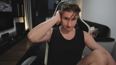Dorian Reyes online show from 05-05-26, 10:18