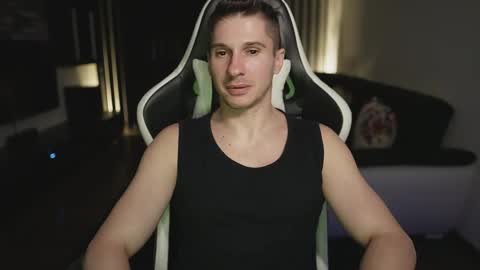 Dorian Reyes online show from 05-07-26, 10:48