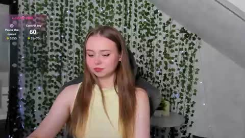 Vanessa online show from 07-04-26, 05:30