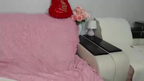 DorisBest online show from 01-26-25, 05:23