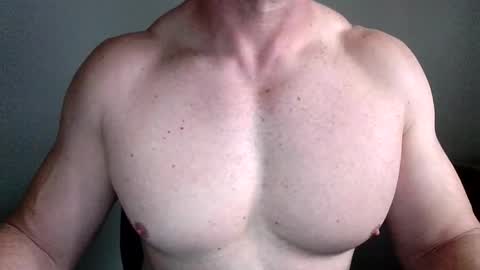 Snapshot of dorkm chatting on 01-14-26, 04:01 dorkm online show from 01-14-26, 04:01