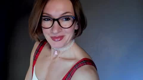 Snapshot of dorothy_meyer chatting on 03-06-25, 09:47 Dorothy Next stream on Monday at 3am-9am online show from 03-06-25, 09:47