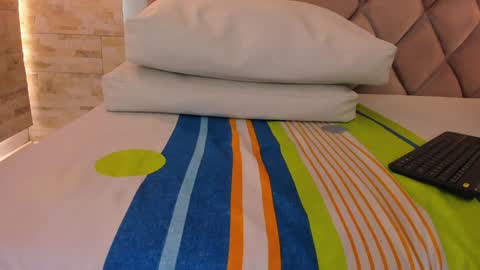  DOROTHY online show from 01-10-25, 05:37