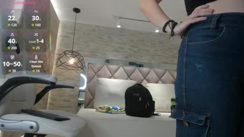  DOROTHY online show from 10-06-25, 03:26