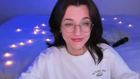 Your Dorotty online show from 03-25-26, 01:22