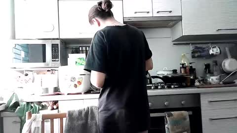 Dorrie Ann online show from 02-12-25, 06:51