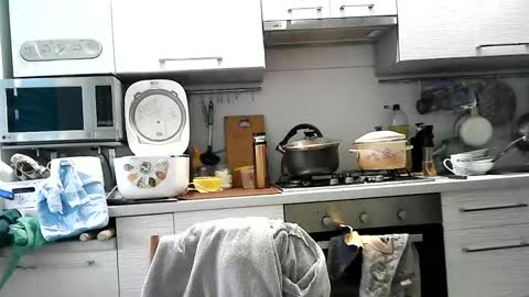 Dorrie Ann online show from 03-04-25, 05:32