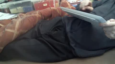 Hello  welcome to Slutsville  I am the Naked Chef  really  but you may call me Peter online show from 03-07-25, 11:40