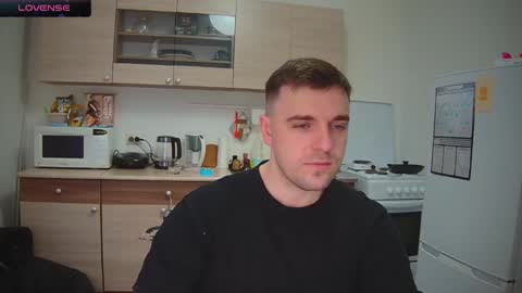 Snapshot of dosilasa chatting on 02-13-25, 05:58 Sasha online show from 02-13-25, 05:58