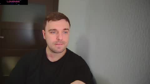 Snapshot of dosilasa chatting on 03-05-25, 07:06 Sasha online show from 03-05-25, 07:06