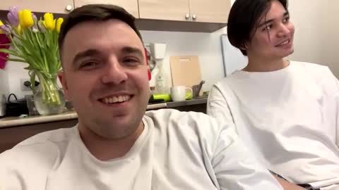 Snapshot of dosilasa chatting on 03-11-25, 03:56 Sasha online show from 03-11-25, 03:56