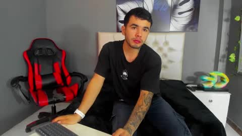 Snapshot of dostynjunior chatting on 09-20-25, 12:28 Dostyn For U online show from 09-20-25, 12:28