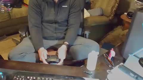 DotYourEyezez  online show from 11-28-25, 11:51