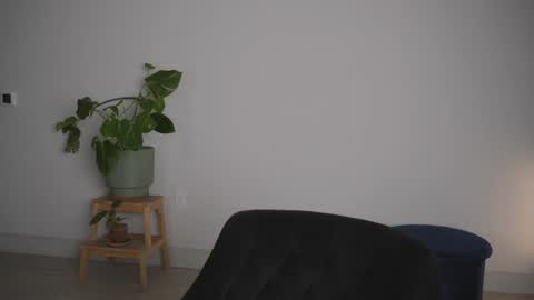 Sara online show from 03-31-26, 04:13