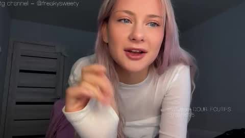 Lana  Eva  dont forget to give us a thumb up online show from 10-13-25, 02:55