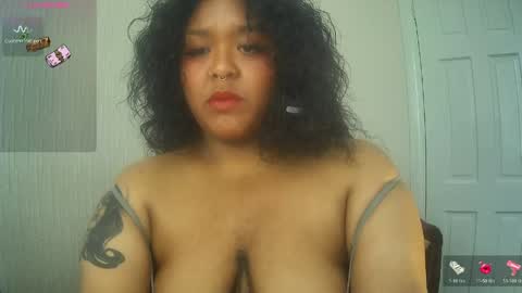 Snapshot of doubleddelirium chatting on 05-07-26, 02:11 DeeDee online show from 05-07-26, 02:11