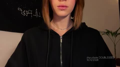 MOLLYYYY dont forget to give me a thumb up online show from 04-16-26, 04:57