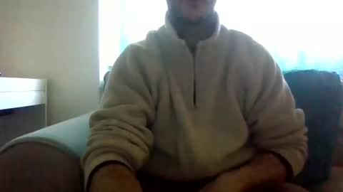 Snapshot of doublez88 chatting on 12-28-24, 01:28 LucSex online show from 12-28-24, 01:28