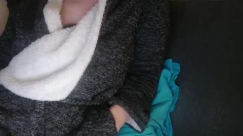 Douce Elsa online show from 12-10-24, 09:33