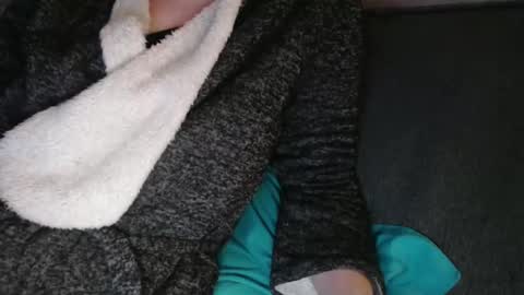 Douce Elsa online show from 12-26-24, 10:31