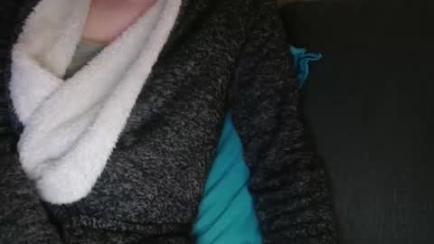 Douce Elsa online show from 01-21-25, 06:12