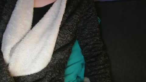 Douce Elsa online show from 02-03-25, 06:28