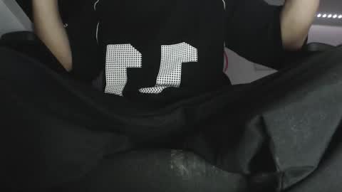 douglas_drake online show from 10-17-25, 03:10