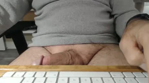 Snapshot of down69_4_u chatting on 12-21-24, 11:02 down69_4_u online show from 12-21-24, 11:02