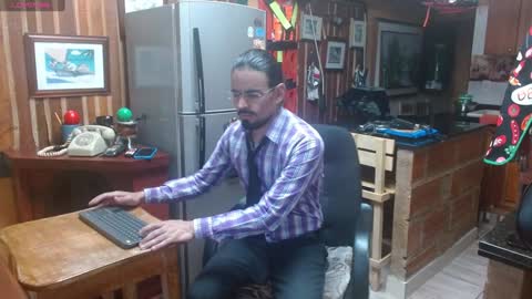 Dr  Simon online show from 12-30-24, 08:10