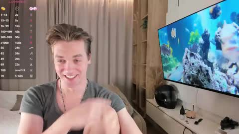 Snapshot of dr_your_dream chatting on 04-17-26, 06:44 Mervin online show from 04-17-26, 06:44