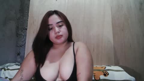 Snapshot of dracarys_hottie chatting on 04-17-26, 06:05 Dorothy online show from 04-17-26, 06:05