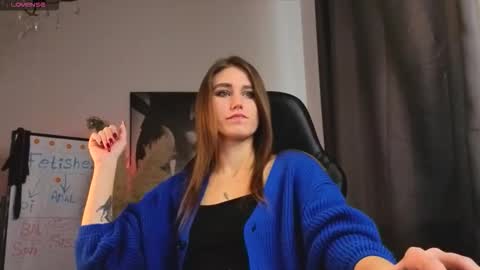 Lisbeth Salander online show from 03-16-26, 05:44