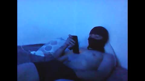 Snapshot of dragonflyyp chatting on 10-29-25, 06:04 dragonflyyp online show from 10-29-25, 06:04